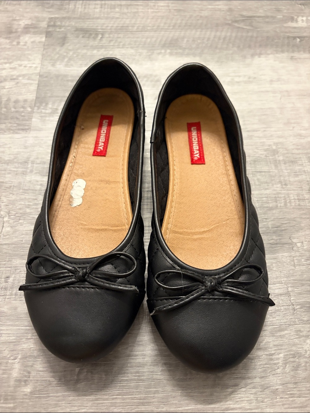UNIONBAY Black Quilted Bow Ballet Flats